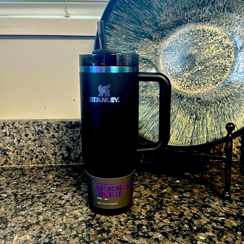 Chroma Black Stanley 30 oz